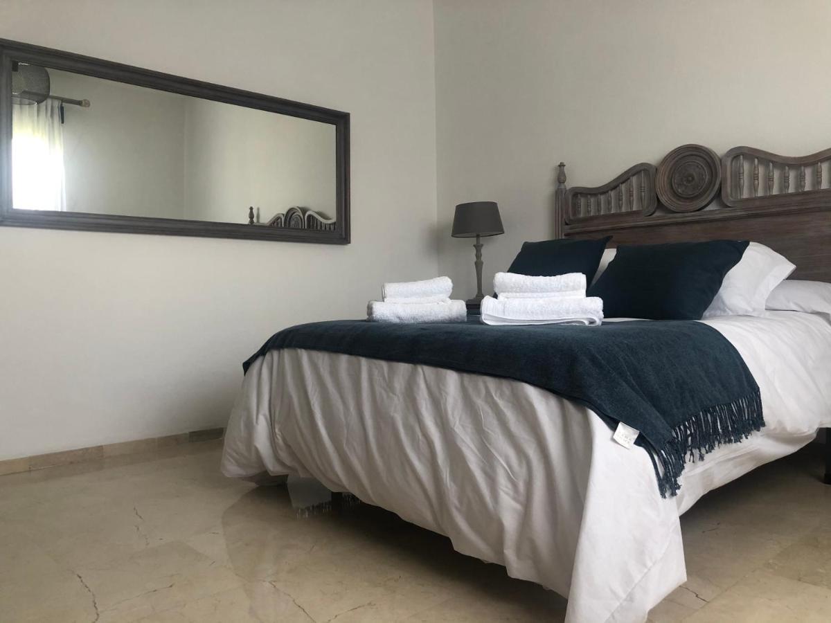 Apartamento El Vial Cordoba Luaran gambar