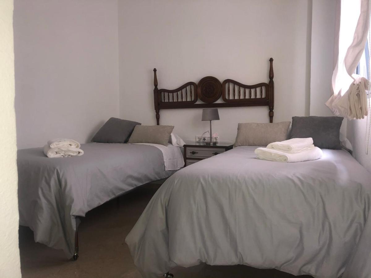 Apartamento El Vial Cordoba Luaran gambar
